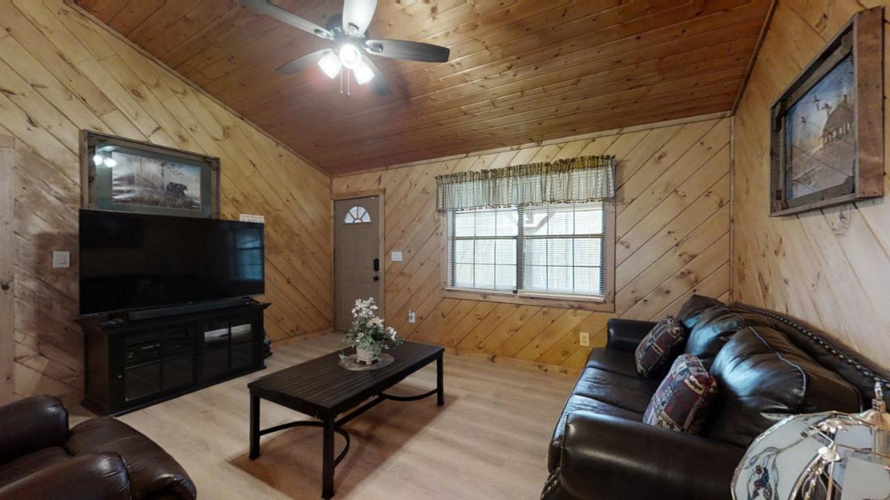 Little Mountain Hideaway Cabin Пиджен Фордж Екстериор снимка
